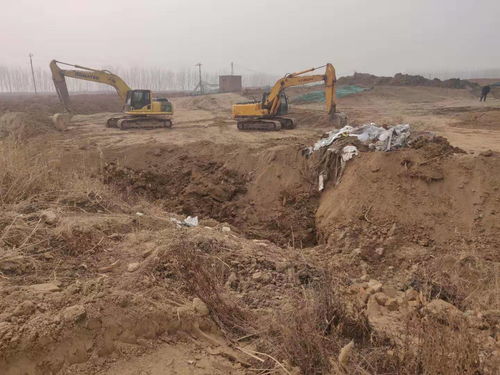 菏泽官方开展调查复垦地偷埋垃圾事件,嫌疑人被警方控制